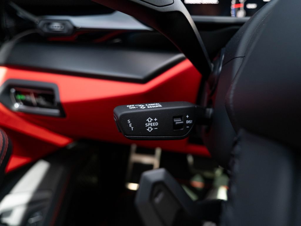Used 2023 Lamborghini Urus S AWD/4WD image 24