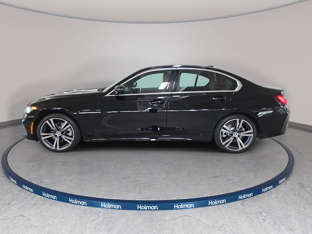 Certified 2024 BMW 330i Sedan w/ Convenience Package RWD image 9