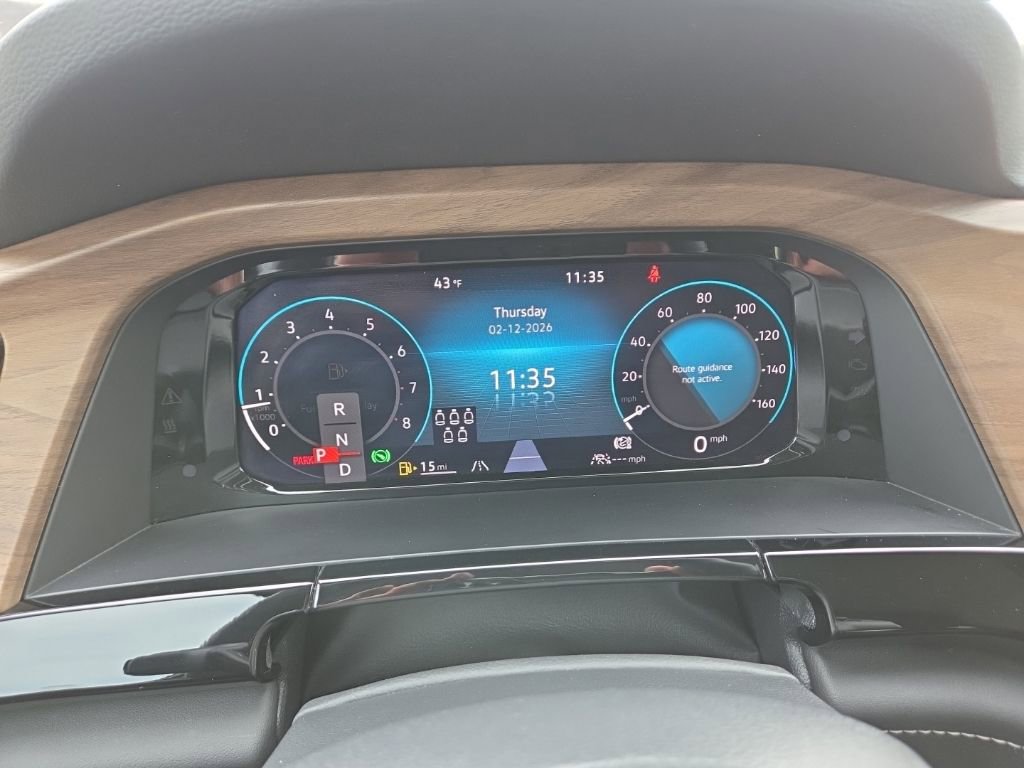 Used 2024 Volkswagen Atlas SE image 27