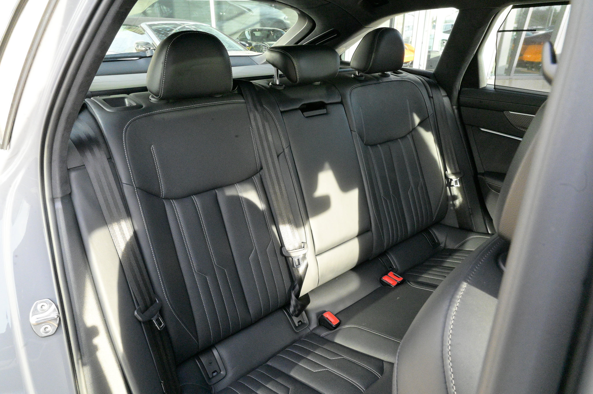 Used 2025 Audi RS 6 performance image 52