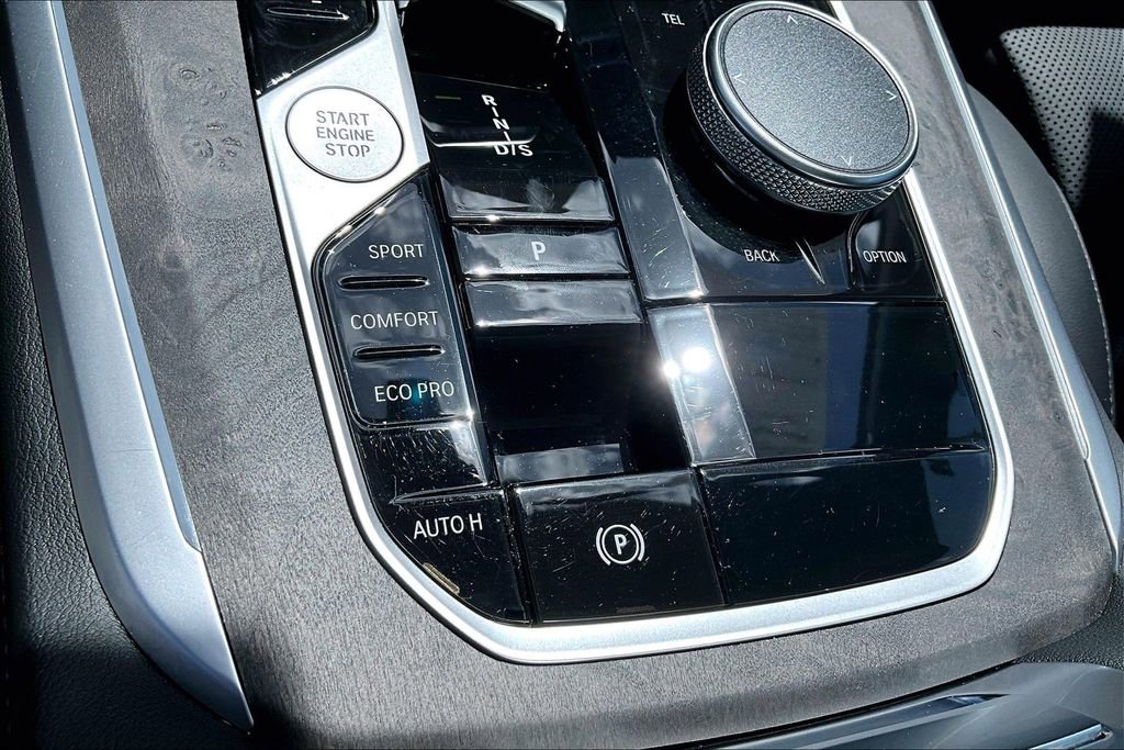 Used 2026 BMW X5 sDrive40i image 29