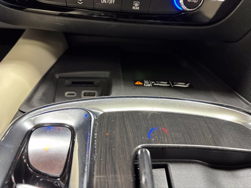 Used 2023 Buick Enclave Essence w/ Experience Buick Package AWD/4WD image 25