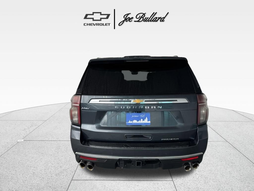 Used 2021 Chevrolet Suburban Premier w/ Premium Package image 8
