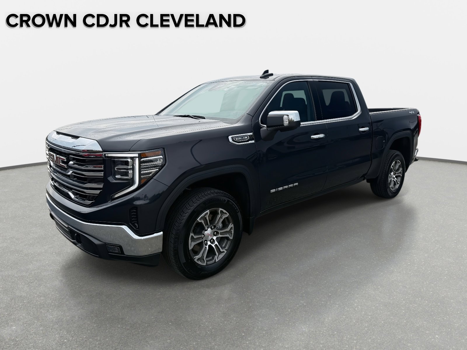 Used 2026 GMC Sierra 1500 SLT image 9