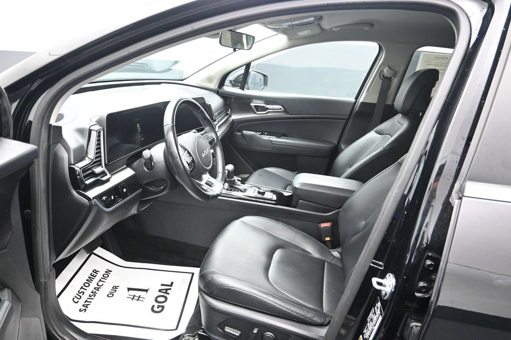 Used 2024 Kia Sportage EX FWD image 10