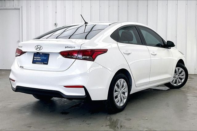 Certified 2022 Hyundai Accent SE FWD image 12