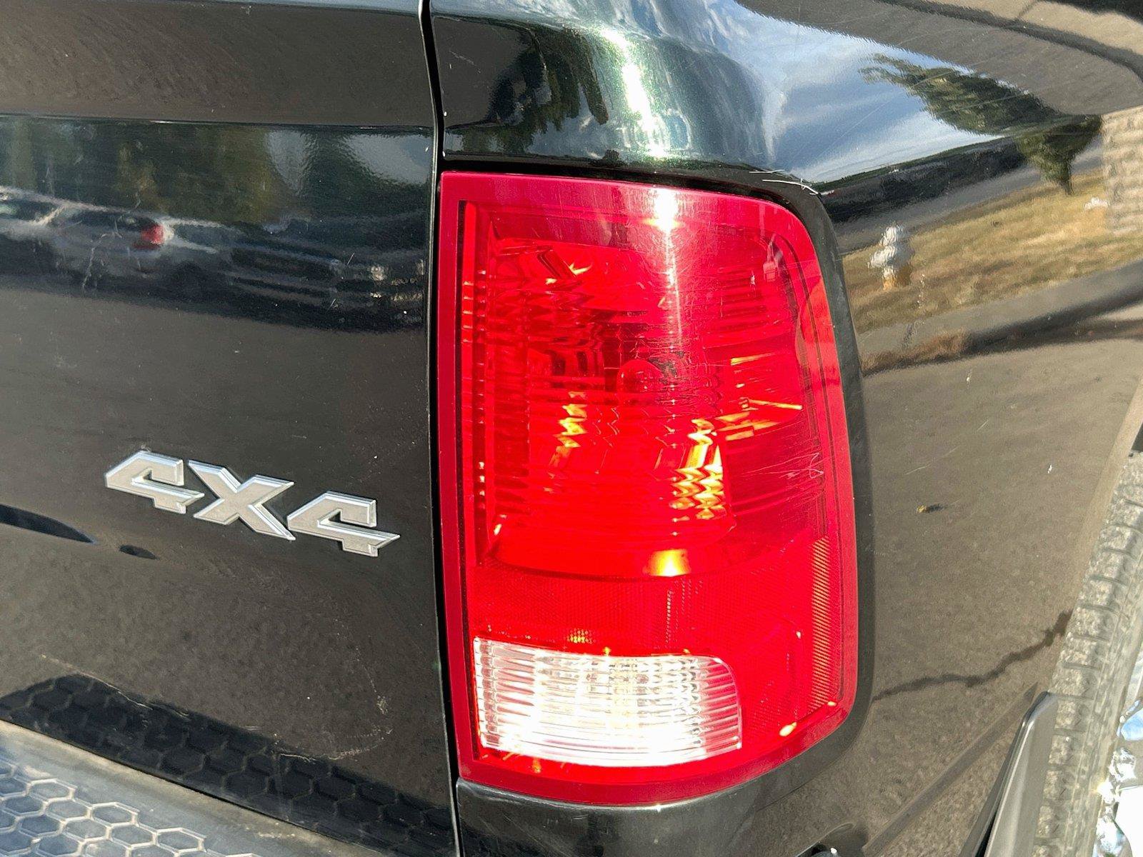 Used 2016 RAM 1500 Big Horn AWD/4WD image 11