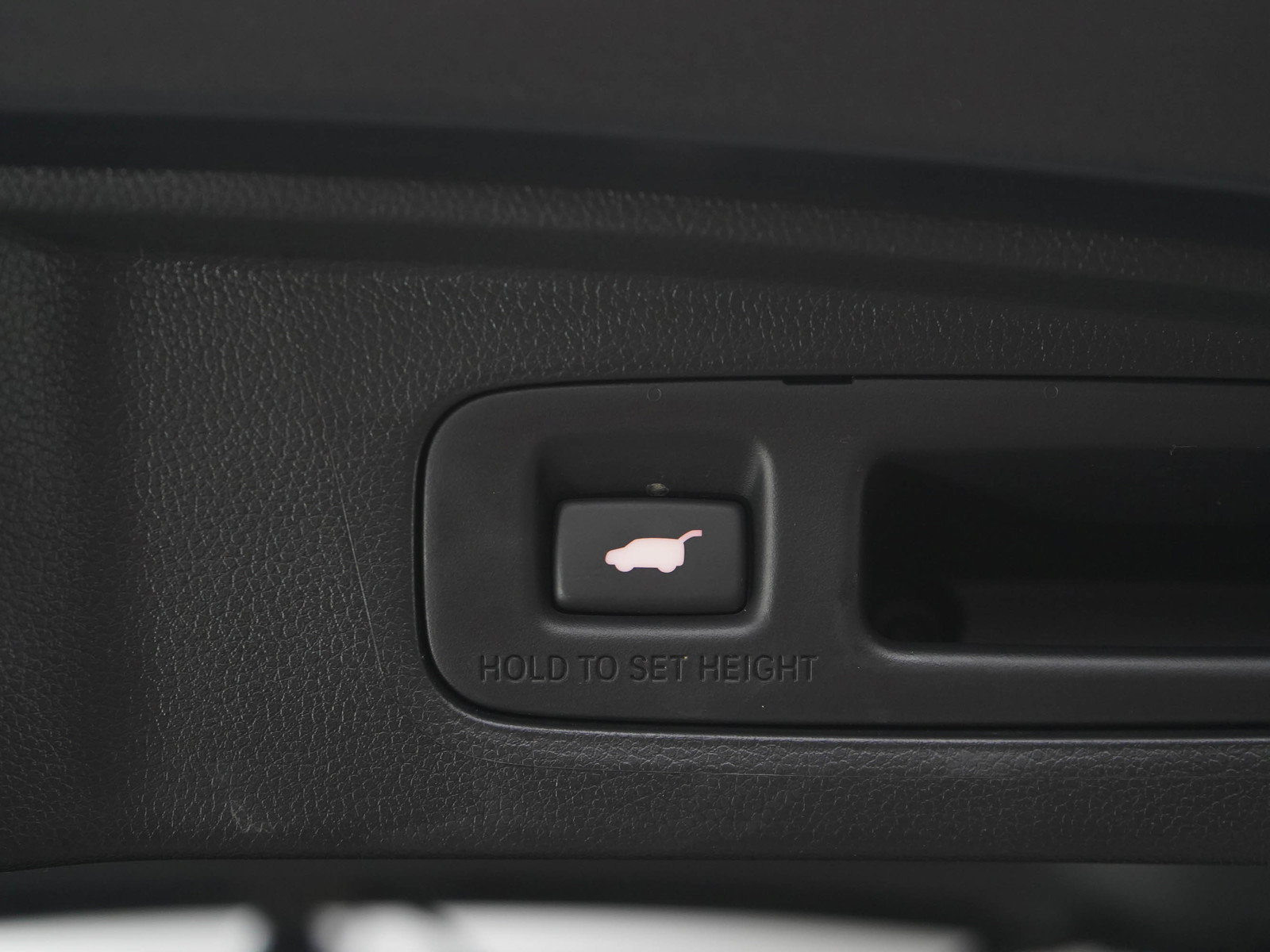 Used 2025 Honda CR-V Sport Touring image 17