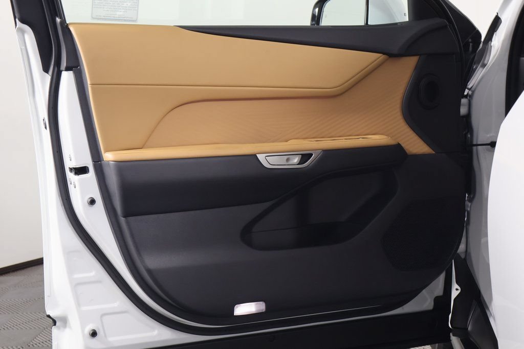 New 2026 Lexus ES 350e w/ Convenience Package FWD image 7