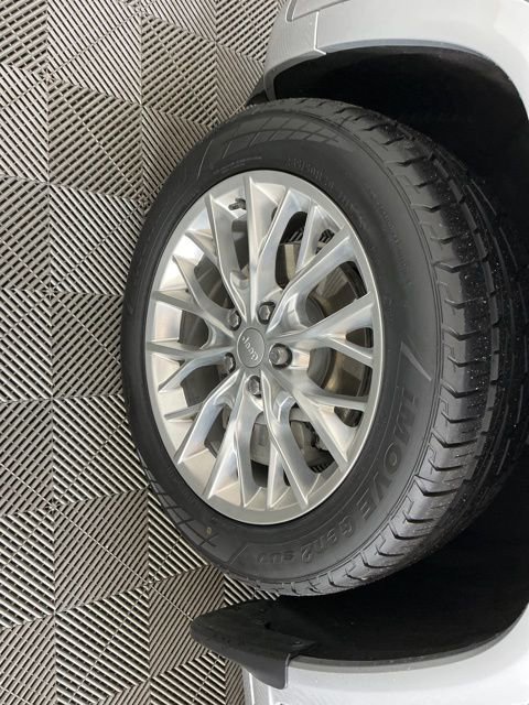 Used 2021 Jeep Grand Cherokee L Summit w/ Luxury Tech Group V image 36