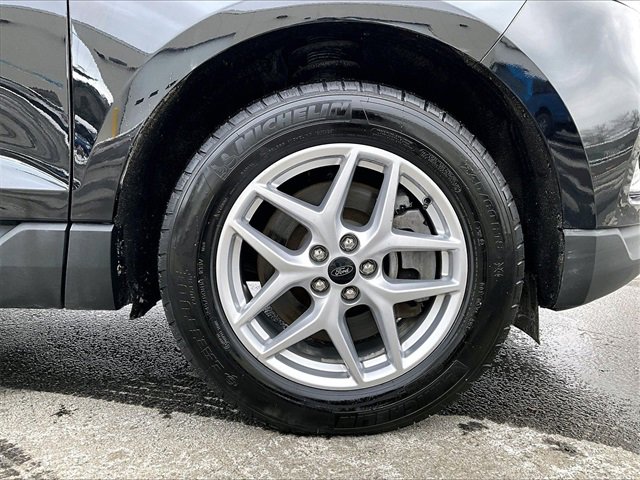 Used 2023 Ford Edge SEL w/ Convenience Package image 9