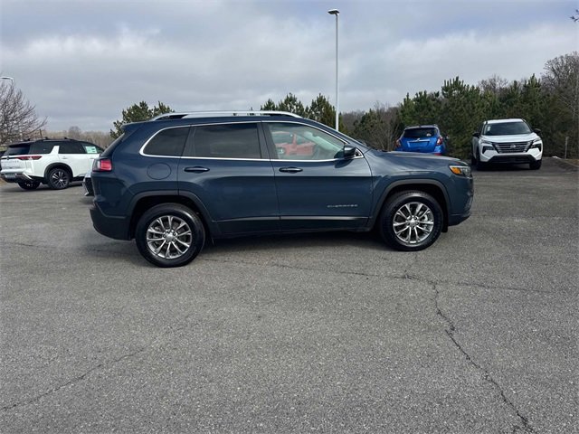 Used 2021 Jeep Cherokee Latitude Plus image 3