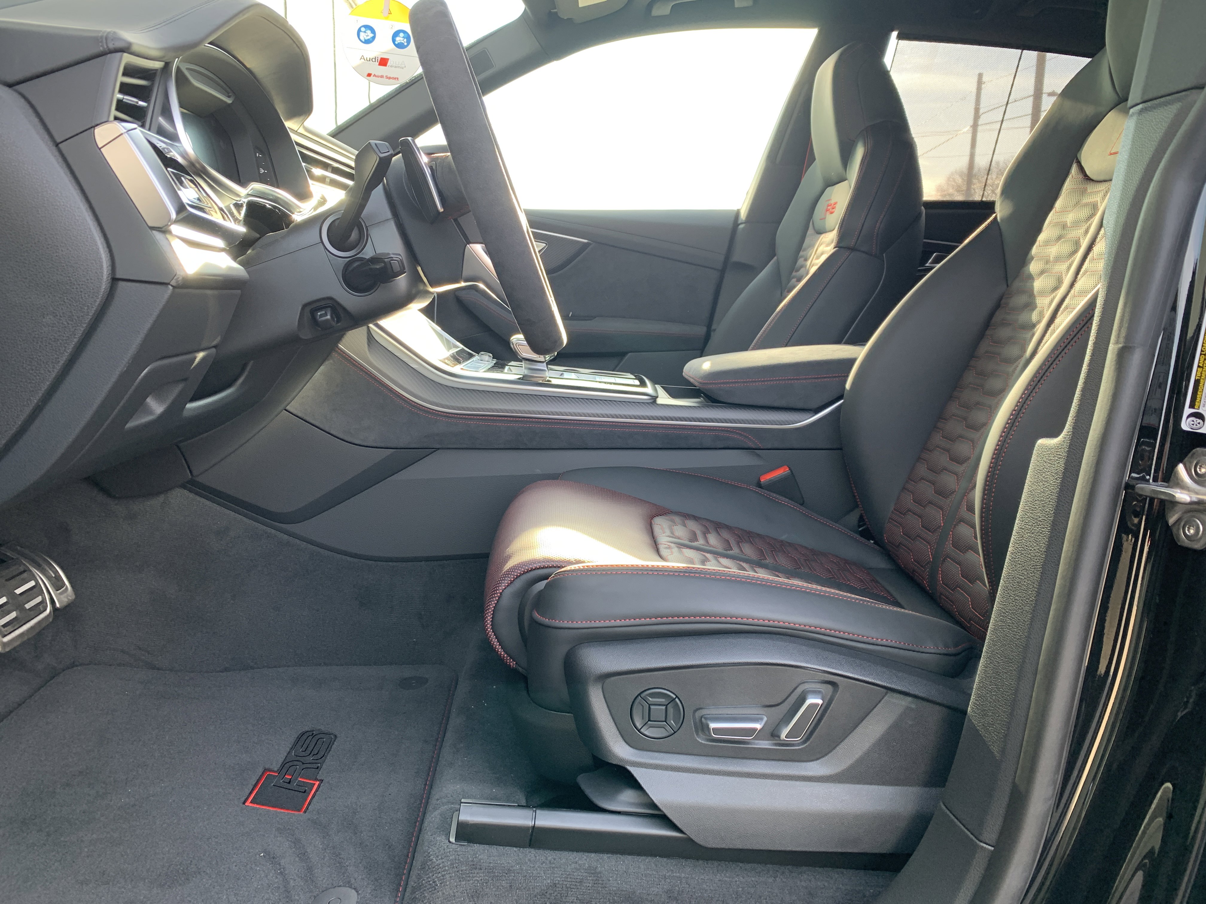 New 2026 Audi RS Q8 performance image 5