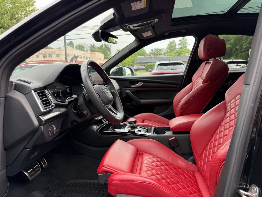 Certified 2023 Audi SQ5 Premium Plus w/ Premium Plus Package AWD/4WD image 17