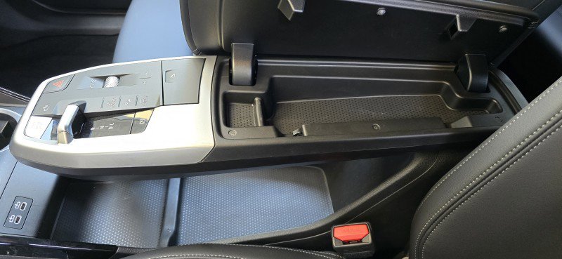 Certified 2025 BMW X2 xDrive28i w/ Premium Package image 21