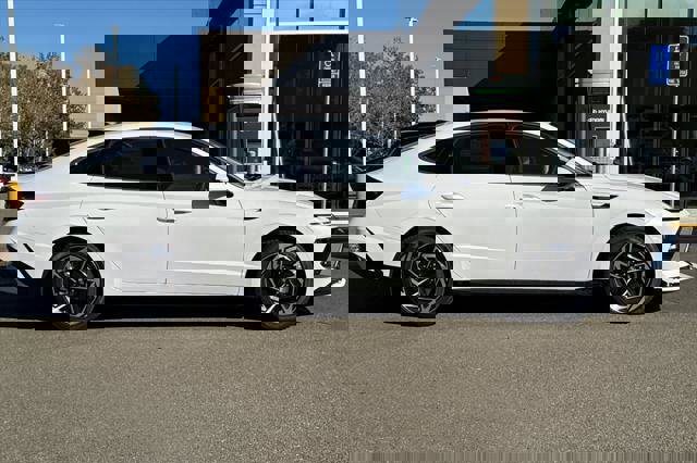 New 2026 Hyundai Sonata SEL image 3