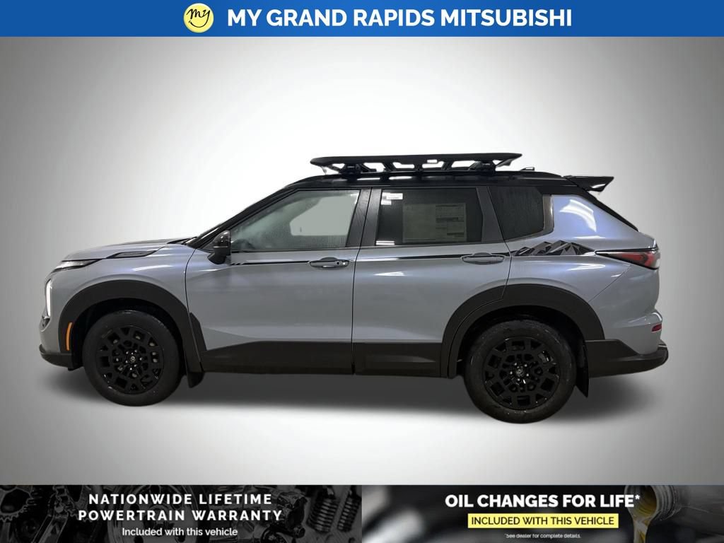 New 2026 Mitsubishi Outlander AWD image 6