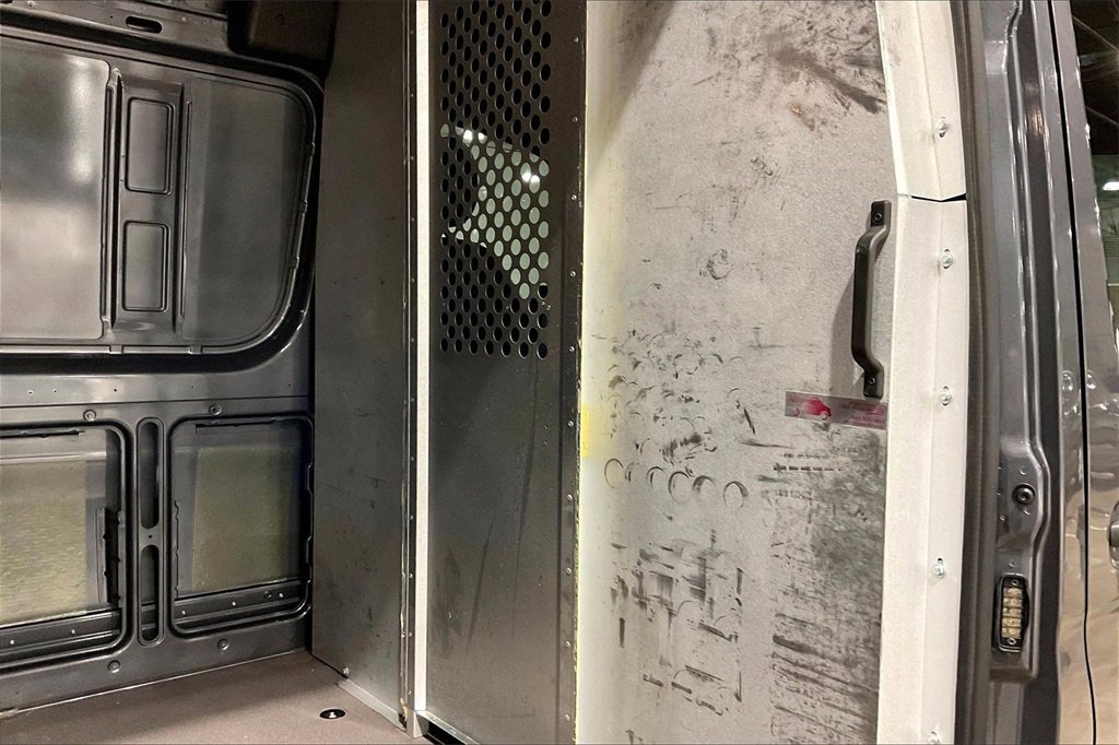 Used 2023 Mercedes-Benz Sprinter 2500 image 25