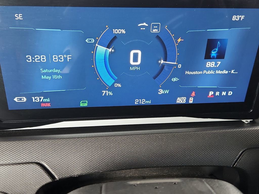 Used 2024 Chevrolet Brightdrop 400 w/ Commercial Equipment Package AWD/4WD image 31