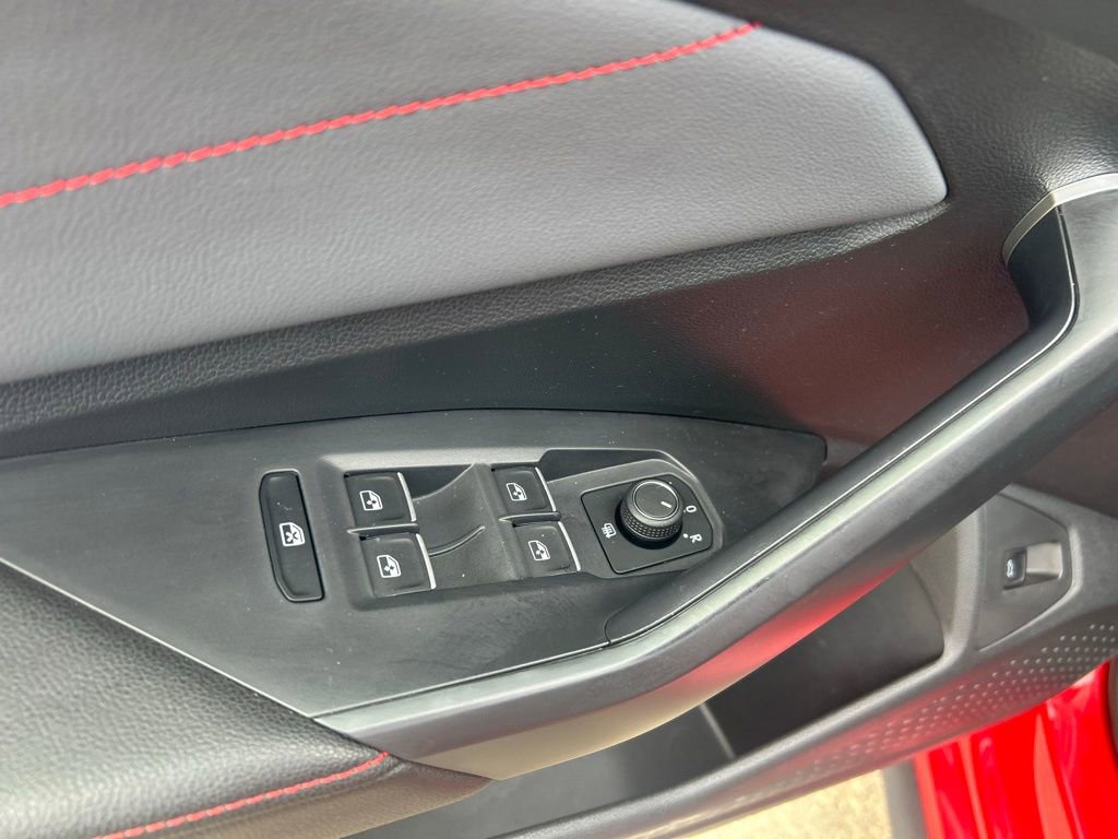 Certified 2025 Volkswagen Jetta GLI Autobahn w/ GLI Black Package image 50