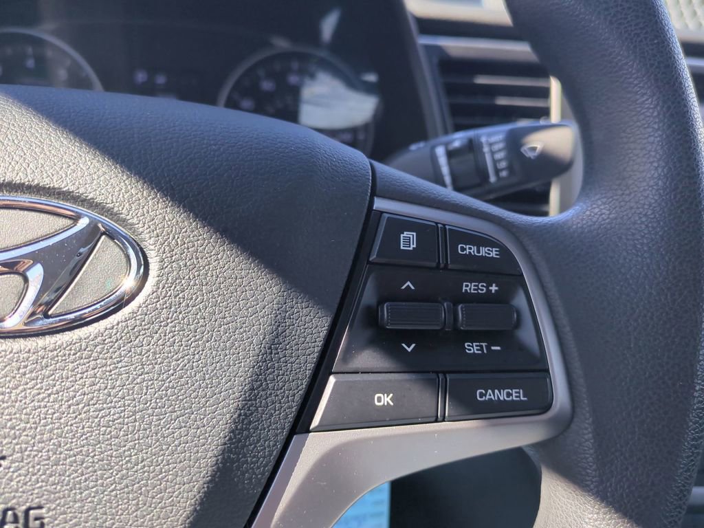 Used 2018 Hyundai Elantra SEL w/ Cargo Package image 27