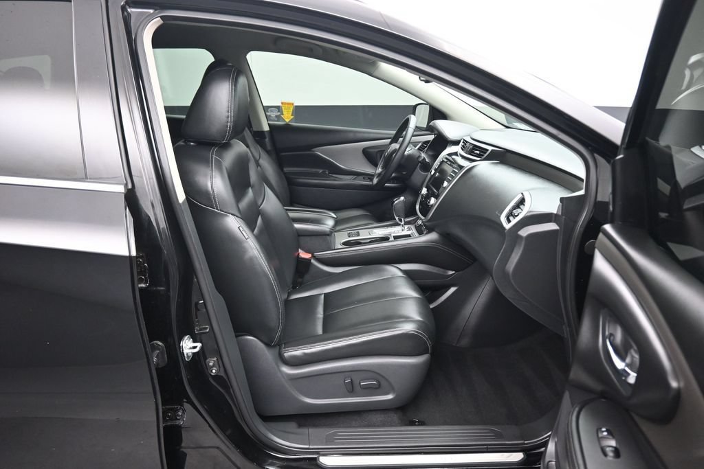 Used 2022 Nissan Murano SV FWD image 37