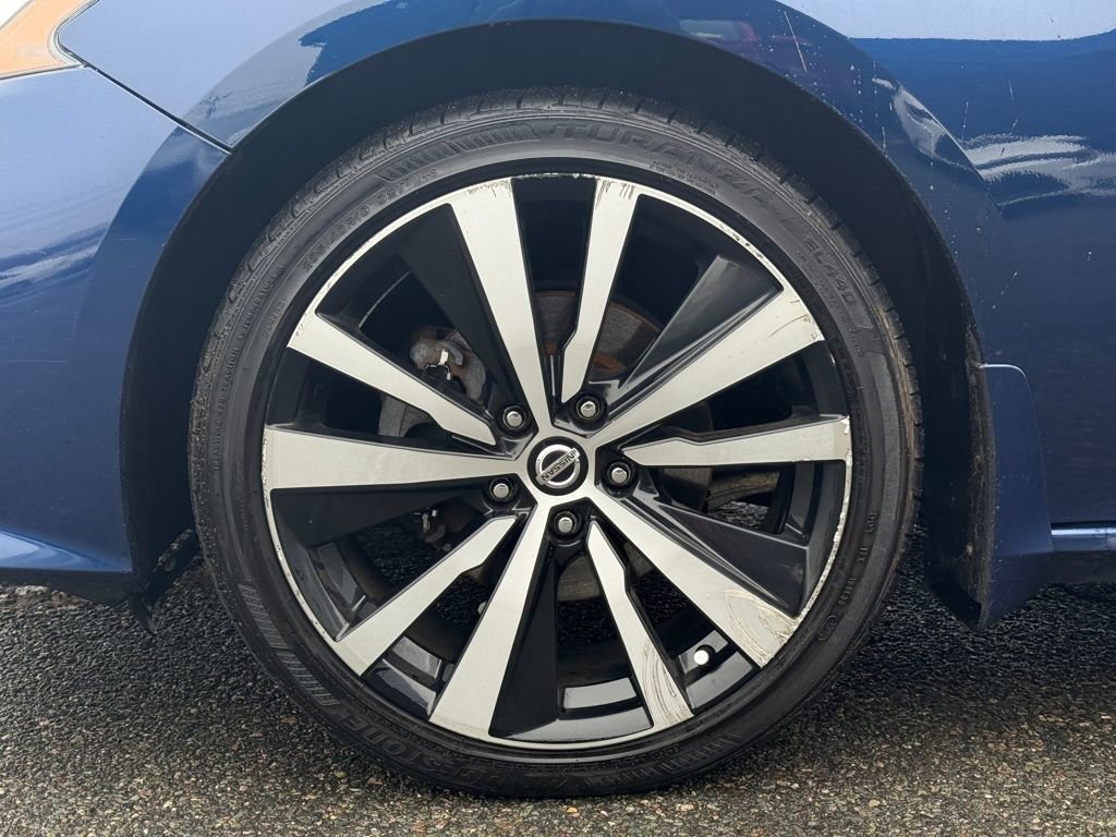 Used 2019 Nissan Altima 2.5 SR w/ SR Premium Package image 10