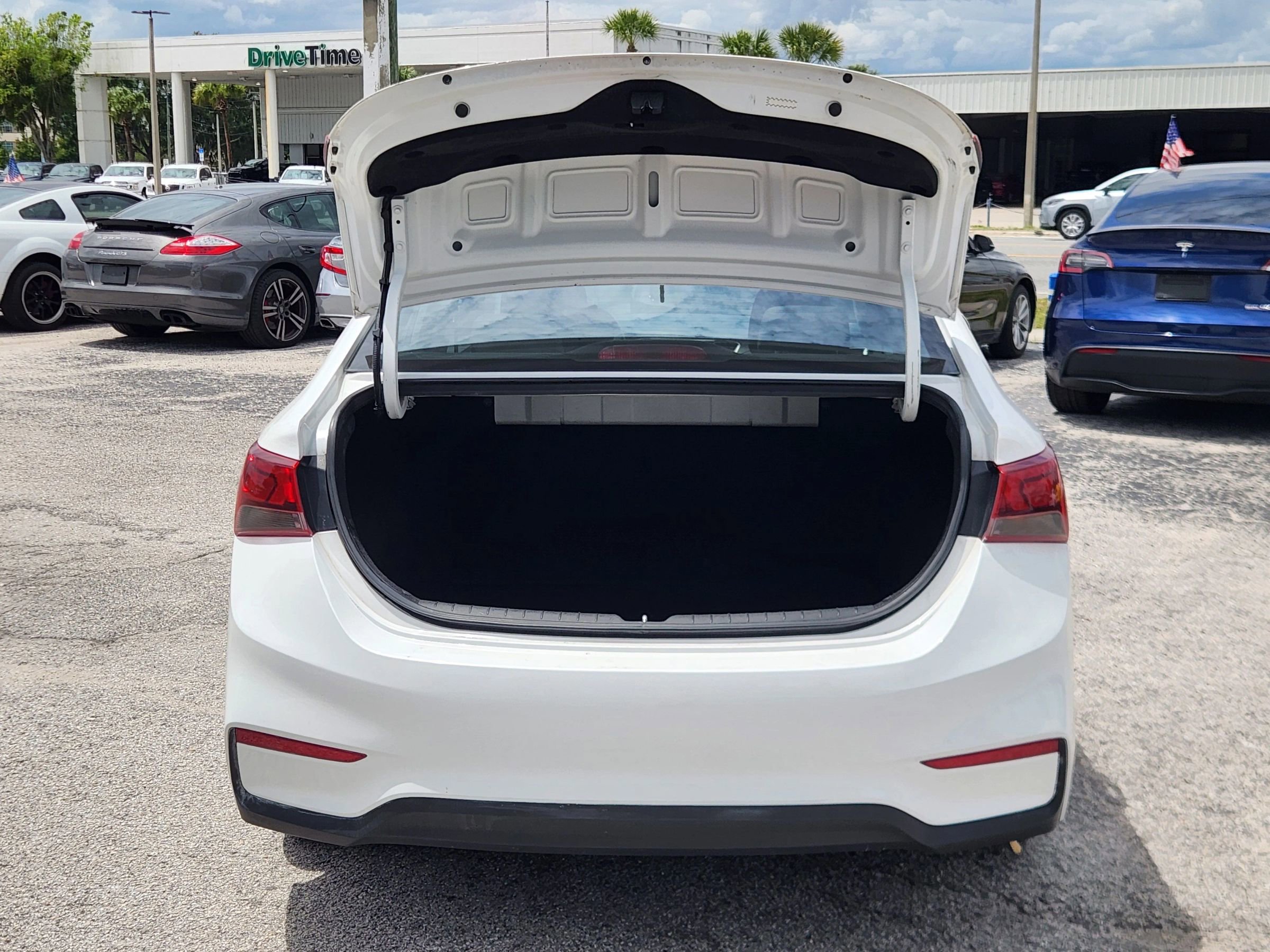 Used 2019 Hyundai Accent SE FWD image 16