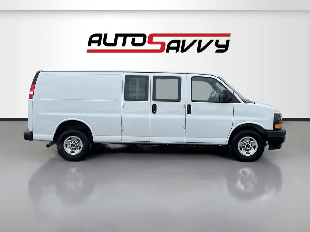 Used 2023 GMC Savana 3500 Extended w/ Driver Convenience Package RWD image 8
