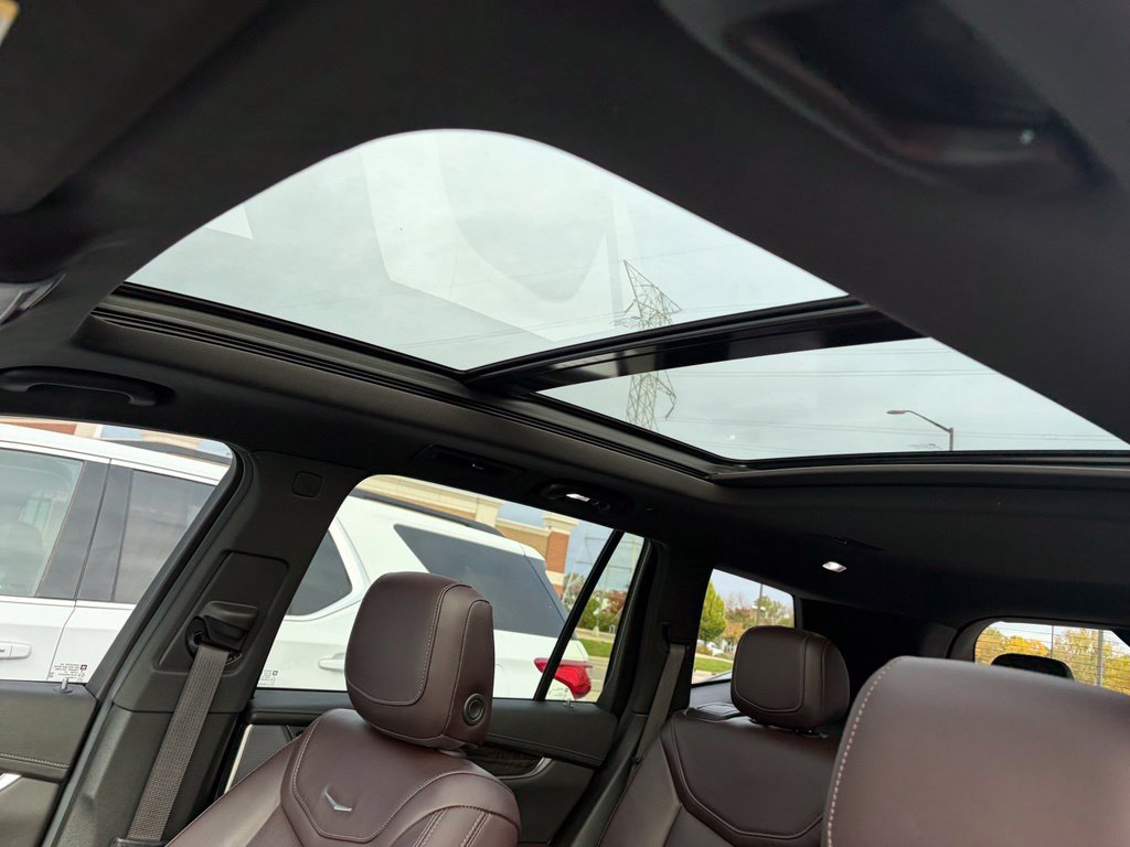 Used 2020 Cadillac XT6 Premium Luxury AWD/4WD image 18