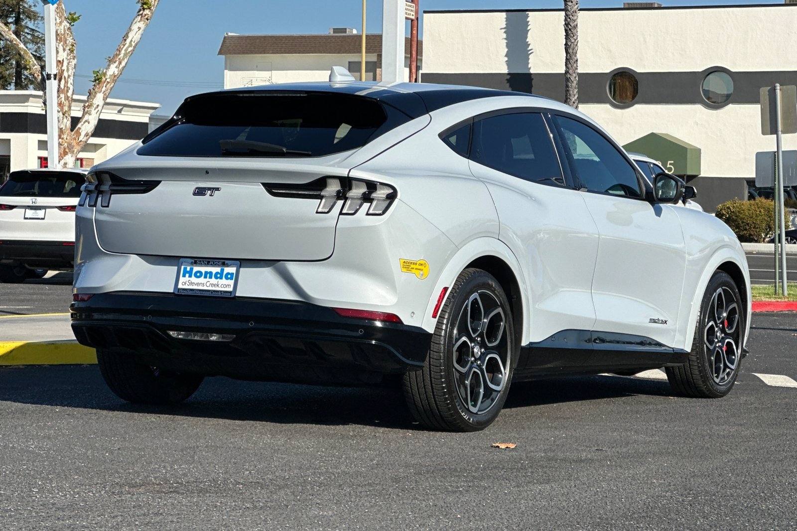 Used 2021 Ford Mustang Mach-E GT AWD/4WD image 9