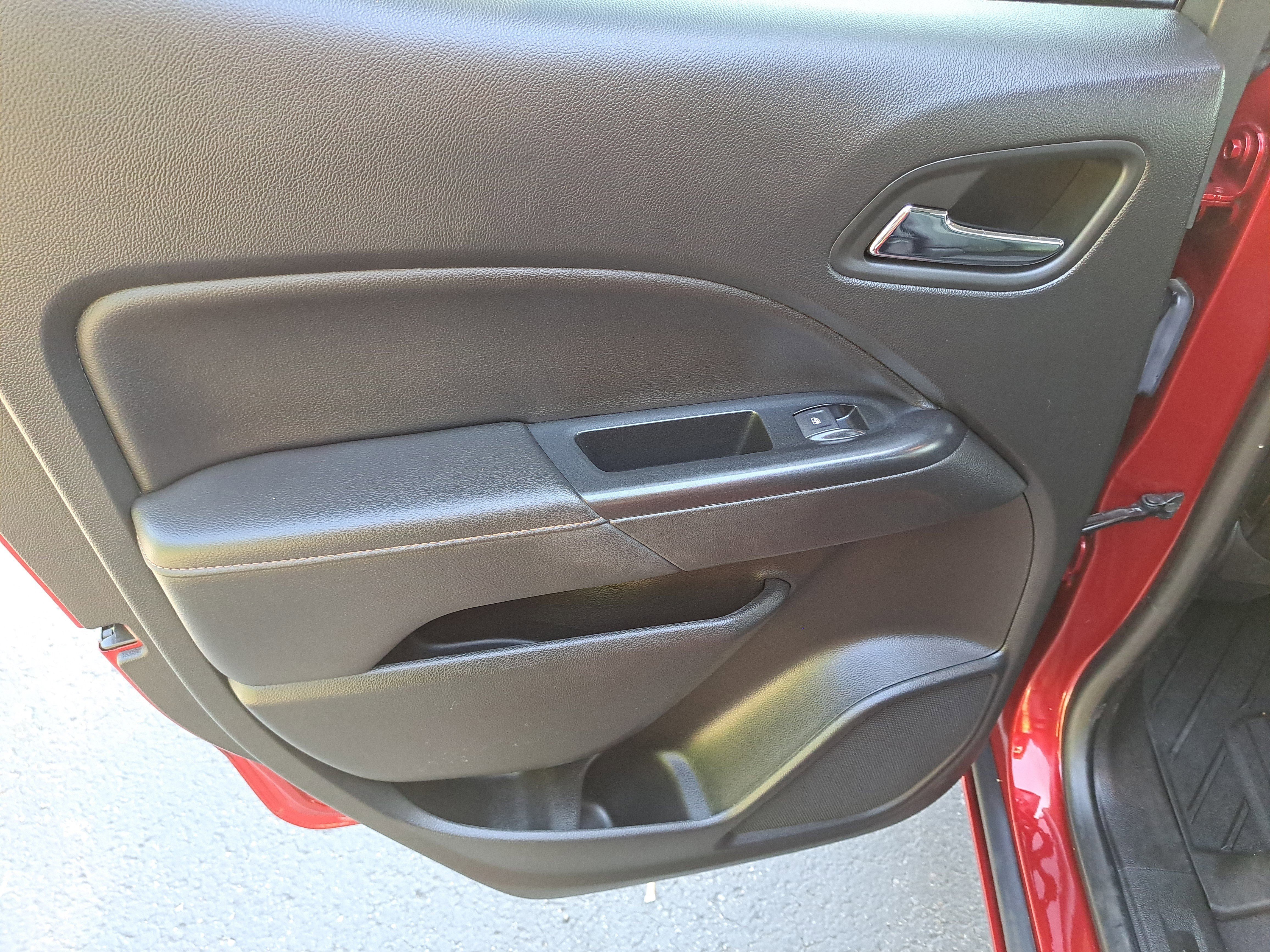 Used 2021 GMC Canyon AT4 w/ Driver Alert Package image 13