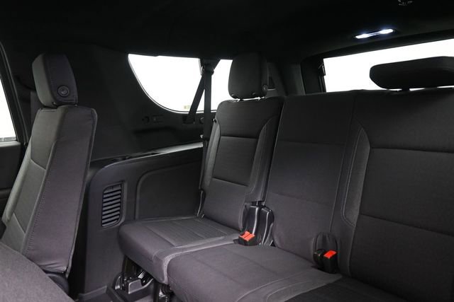 New 2026 Chevrolet Suburban LS w/ LPO, Dark Essentials Package AWD/4WD image 9