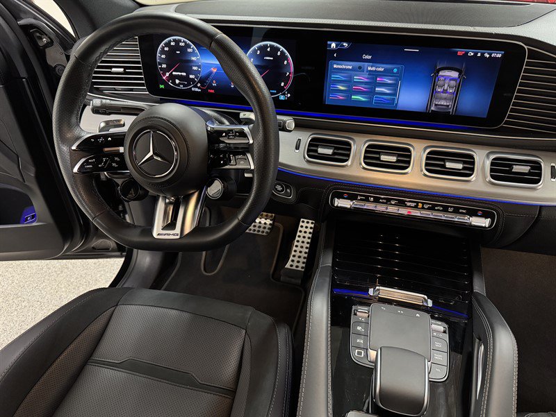 Used 2025 Mercedes-Benz GLE 53 AMG 4MATIC Coupe image 32