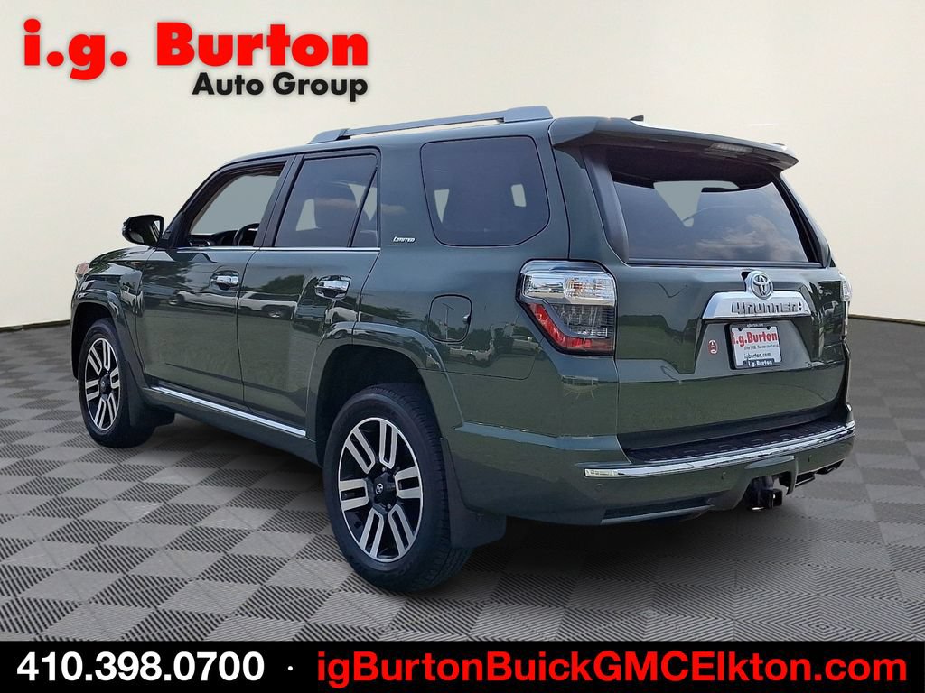 Used 2022 Toyota 4Runner Limited AWD/4WD image 4