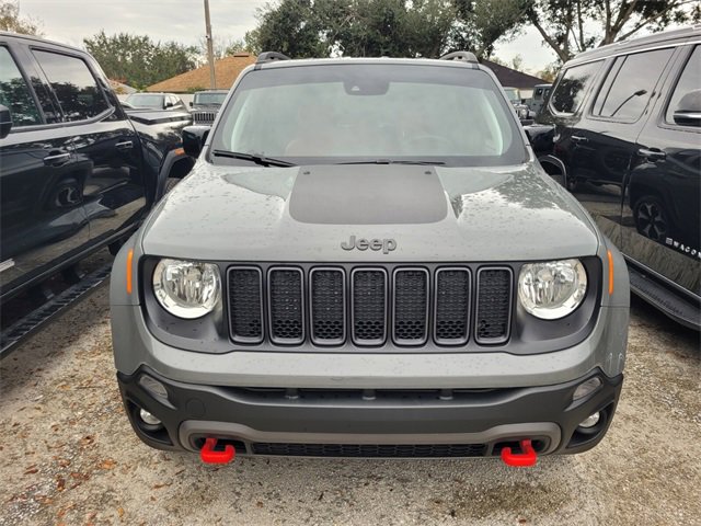 Used 2022 Jeep Renegade Trailhawk image 2