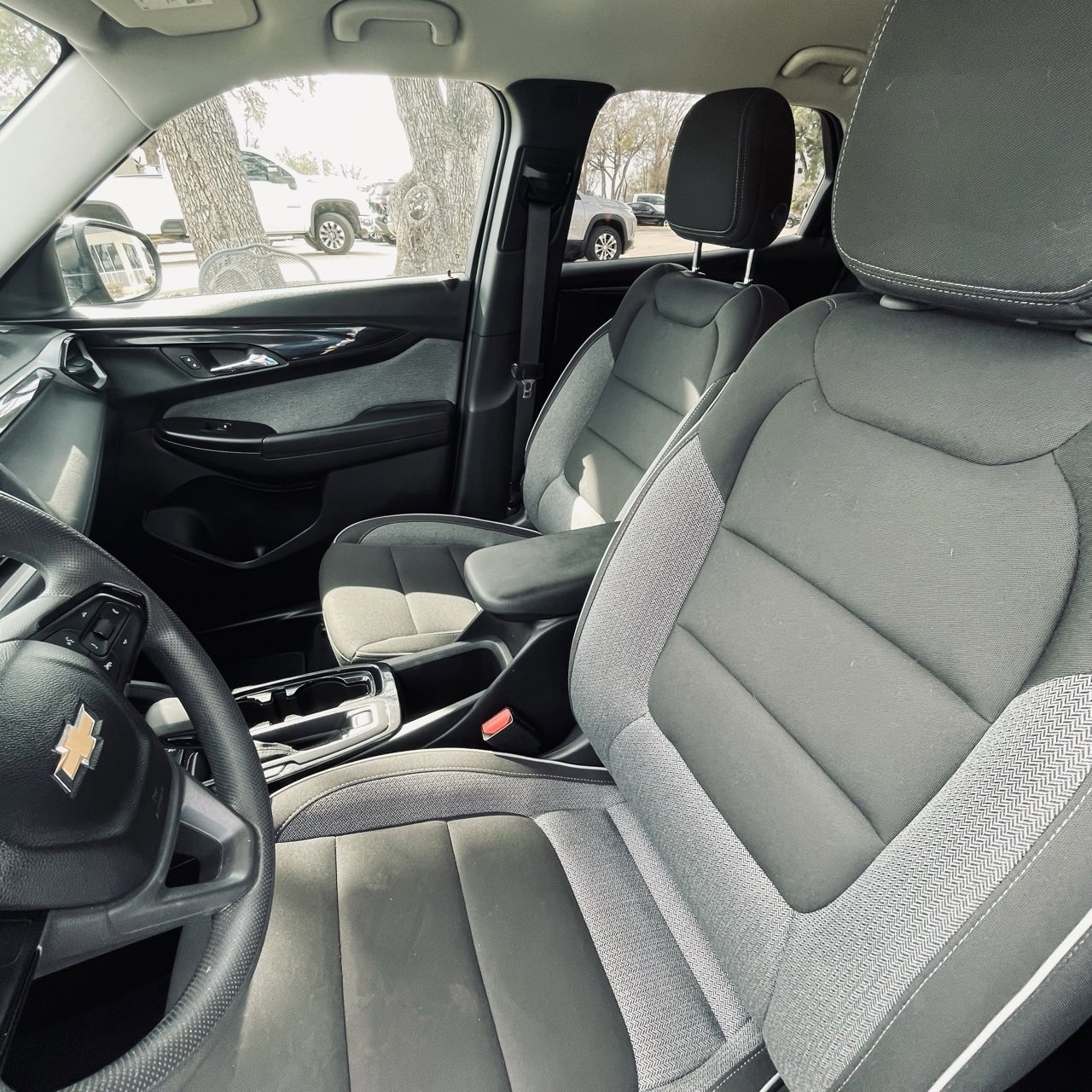 Used 2025 Chevrolet TrailBlazer LT image 22