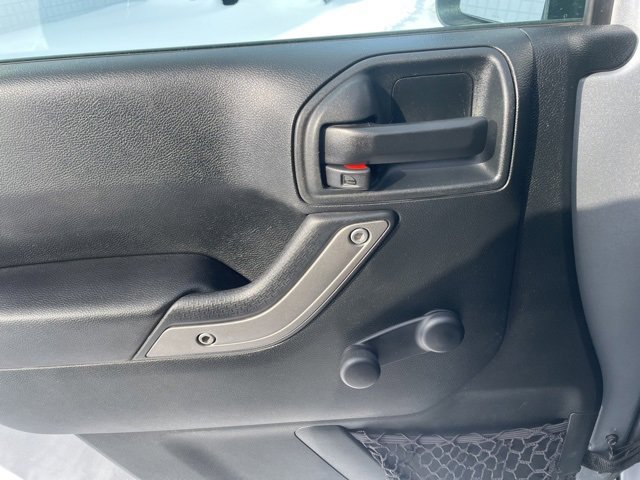 Used 2017 Jeep Wrangler Unlimited Sport w/ Dual Top Group image 11