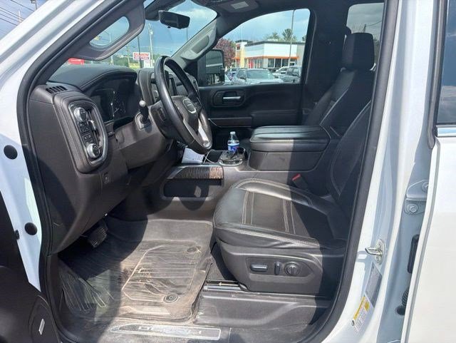 Used 2023 GMC Sierra 2500 Denali w/ Denali Ultimate Package AWD/4WD image 7