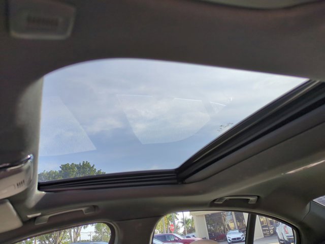 Used 2021 BMW 330i Sedan w/ Convenience Package image 18