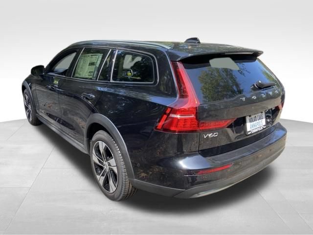 New 2026 Volvo V60 B5 Cross Country Plus w/ Climate Package AWD/4WD image 5