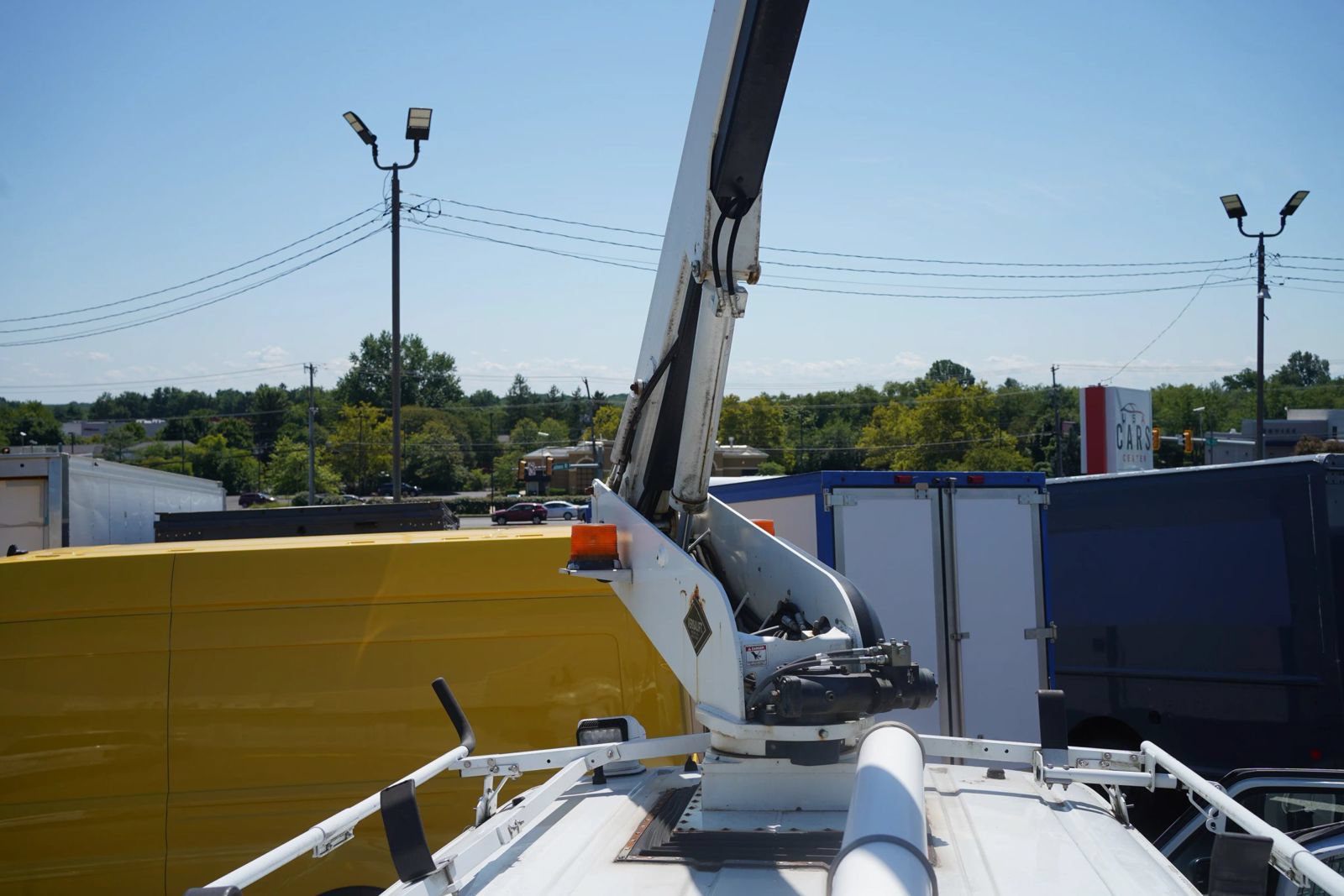 Used 2013 Ford E-350 and Econoline 350 Super Duty RWD image 18