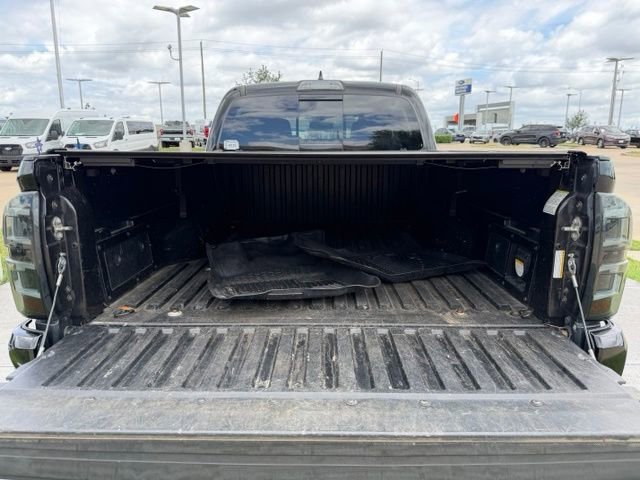 Used 2017 Toyota Tacoma TRD Sport w/ Tow Package AWD/4WD image 7