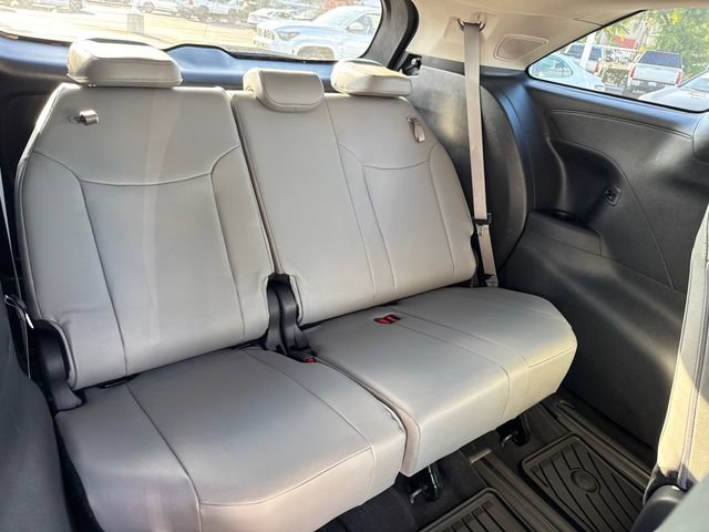 Certified 2025 Toyota Sienna XLE w/ XLE Plus Package AWD/4WD image 19