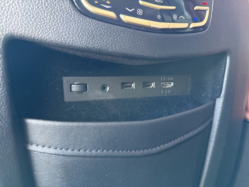 Used 2019 Cadillac Escalade Premium Luxury AWD/4WD image 60