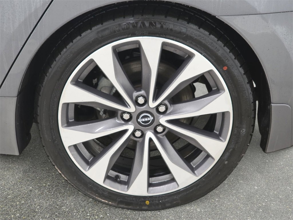 Used 2023 Nissan Maxima Platinum w/ Sport Mat Group image 33