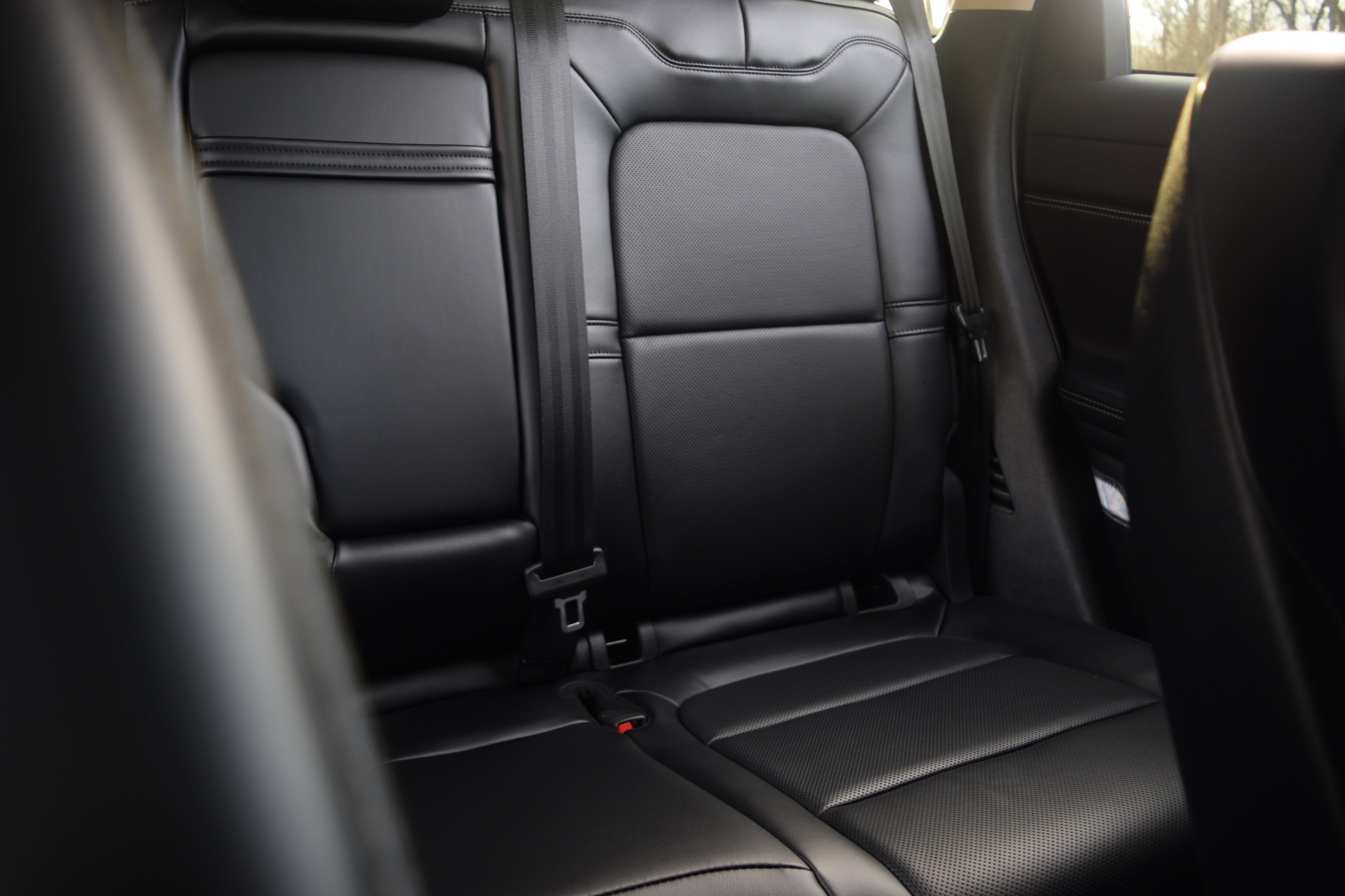 Used 2023 Lincoln Corsair Reserve w/ Jet Appearance Package image 16