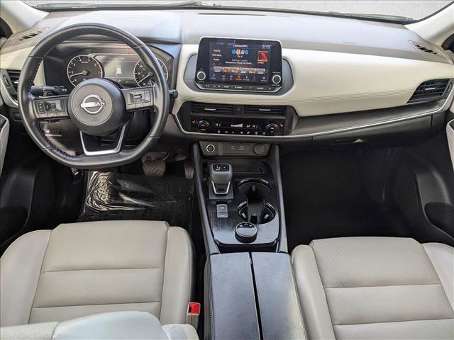 Used 2023 Nissan Rogue SV w/ SV Premium B Package image 17