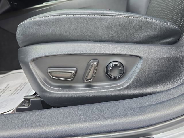 Used 2022 Toyota Camry XSE w/ Navigation Package image 18