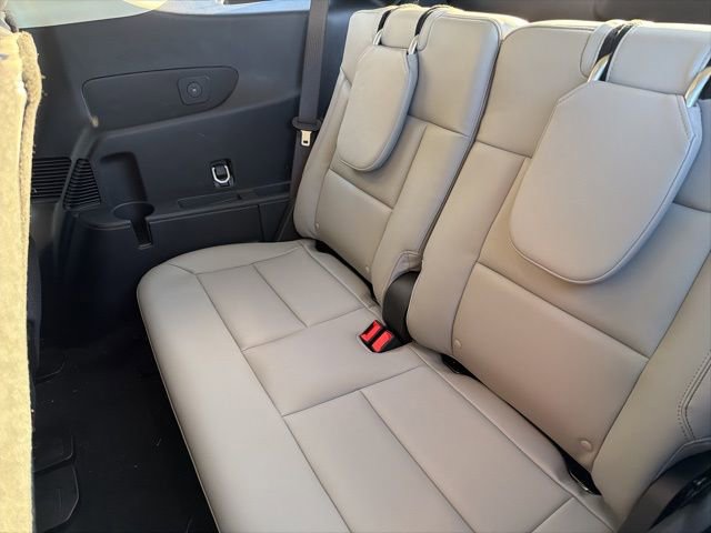 New 2026 Ford Explorer Active w/ Active Comfort Package AWD/4WD image 9